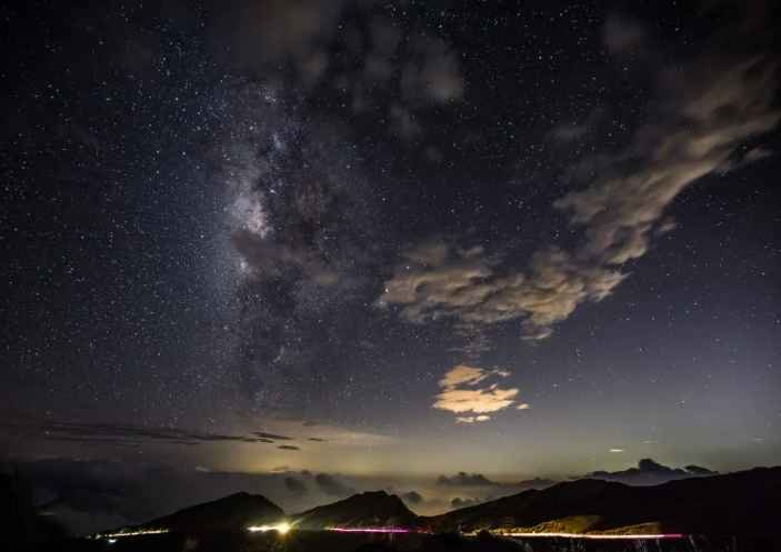 Starlit sky at Hehuanshan Taiwan