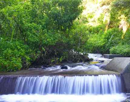 Misty water at Nantou waterfall